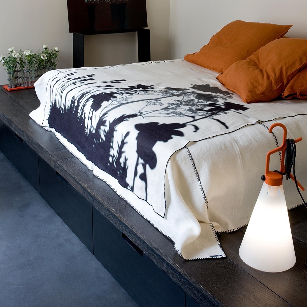 may-day-tavolo-flos-3